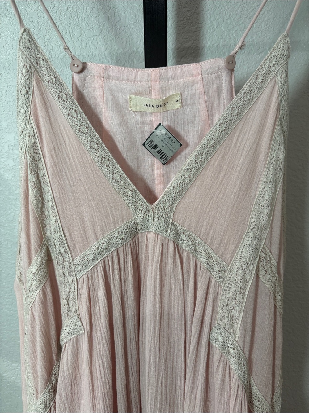 Elegant Pink Maxi Dress - Picture 4 of 6